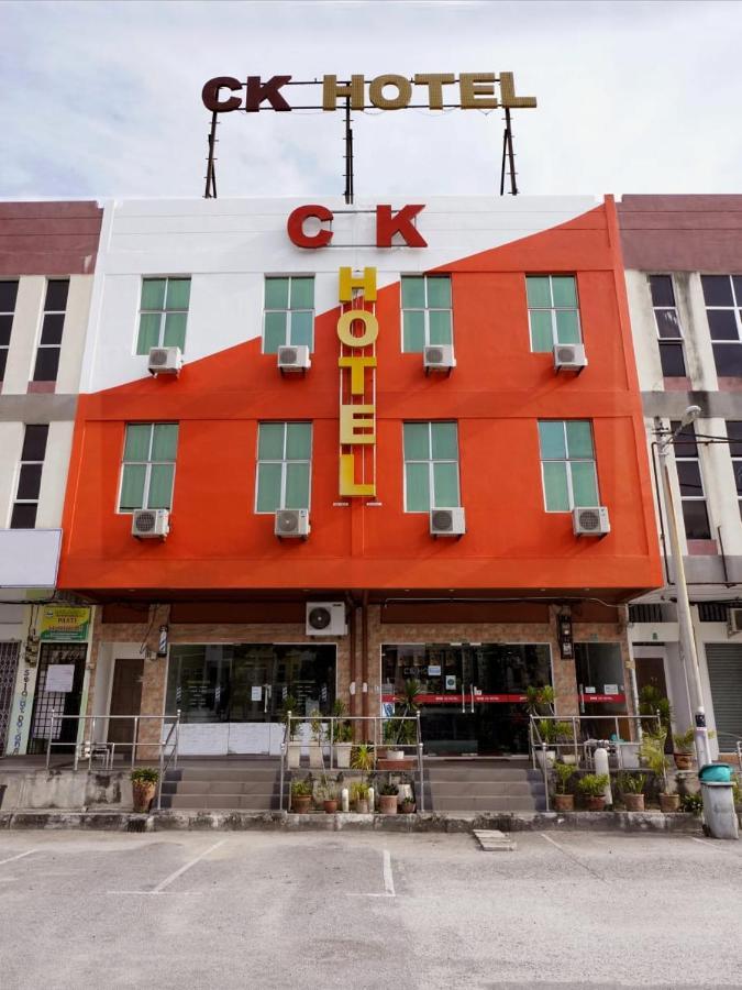 Ck Hotel Lumut Exteriér fotografie